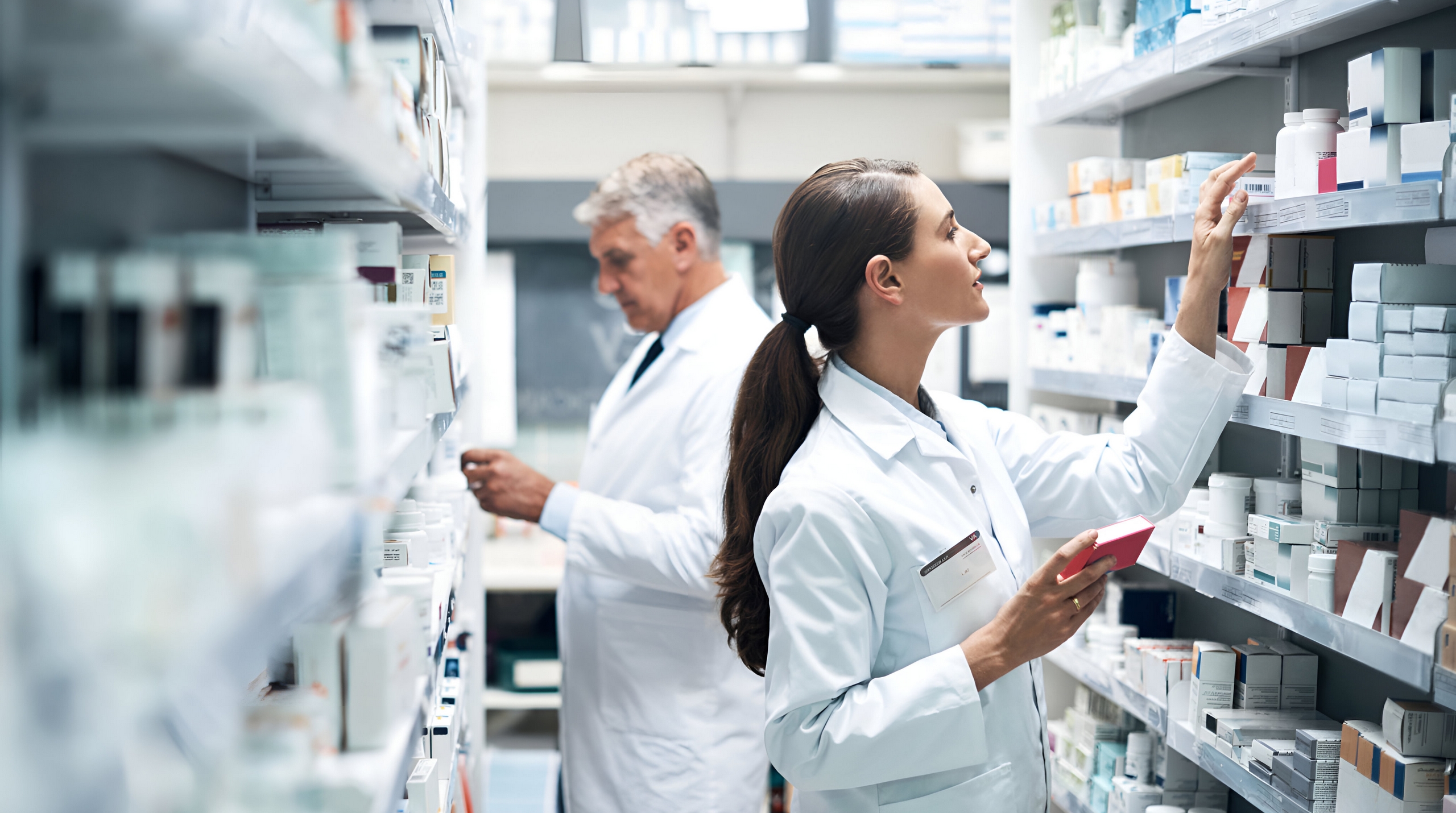 offre-j4s-interim-recrutement-emploi-ressources-humaines-rh-cv-paris-75011-bastille-france-candidat-recruteur-2560x1430px-pharmaceutique-2