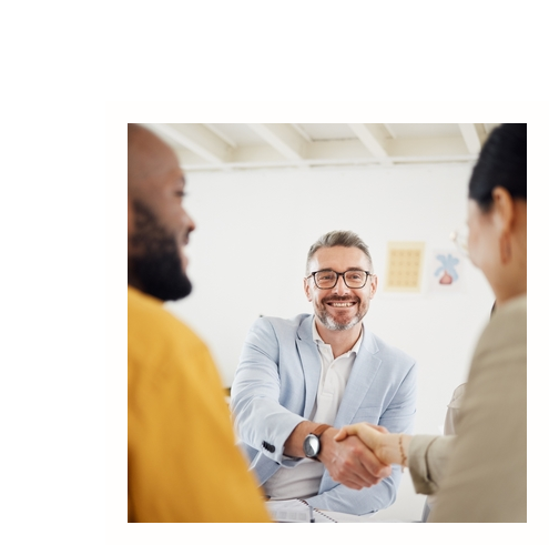 illustration-j4s-interim-recrutement-emploi-ressources-humaines-rh-cv-paris-75011-bastille-france-candidat-entreprise-talent-solution-humain-reactivite-360-495x491px-recruteur-1